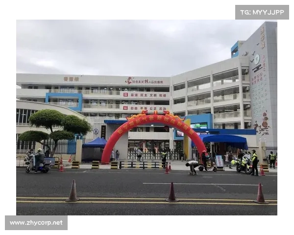 推动精神文明建设迈向新阶段展现社会新气象与新作为 推动精神文明建设迈向新阶段展现社会新气象与新作为